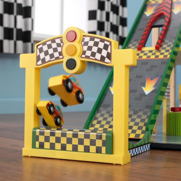 KidKraft Mega Ramp Racing Set with 5 Vehicles and Moving Elevator - Image 4